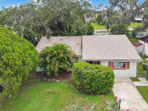 8311 Esperanza St, Orlando, FL 32817-2441