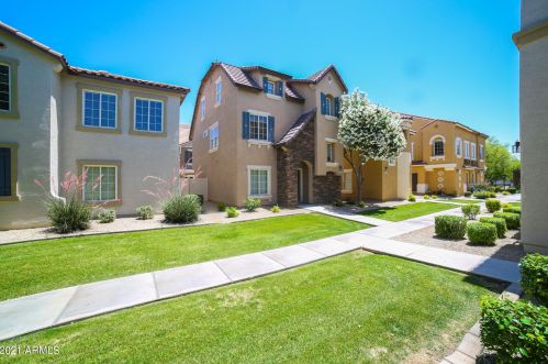 4311 Jasper Dr, Gilbert, AZ 85296-8467