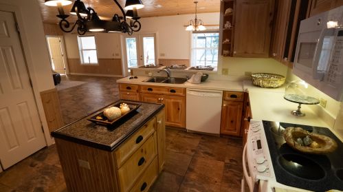 128 Darrell Ct, Freeport FL  32439-6668 exterior