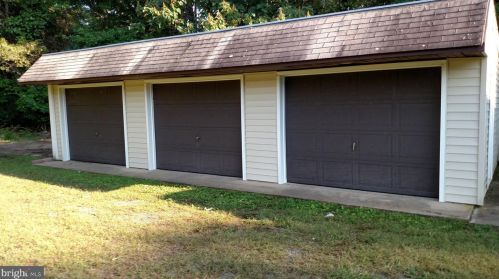 9204 Dahlgren Rd, Owens VA  22485-3508 exterior