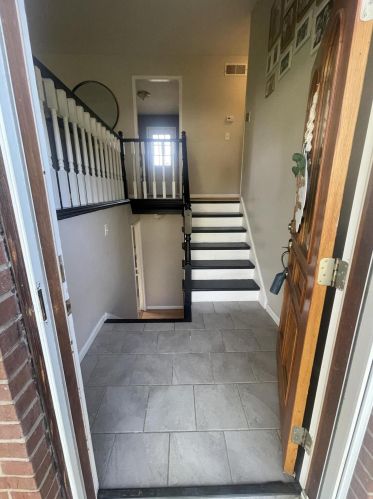 1214 Chickadee Ct, Covington, KY 41018-2605