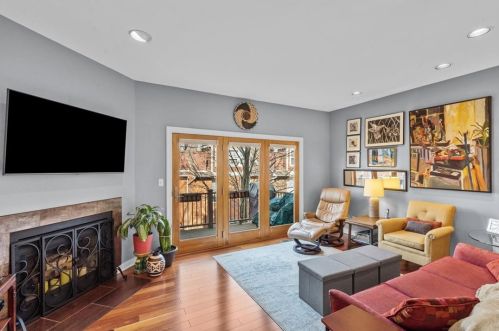 2 Graham Pl, Pittsburgh PA  15232-1611 exterior