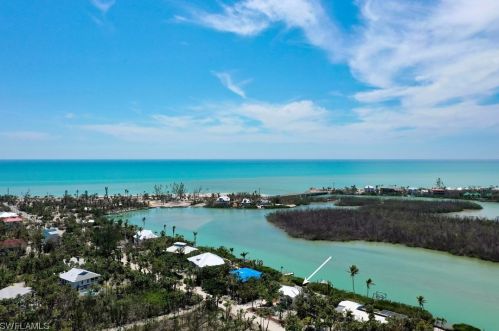 2629 Coconut Dr, Sanibel FL  33957-2005 exterior