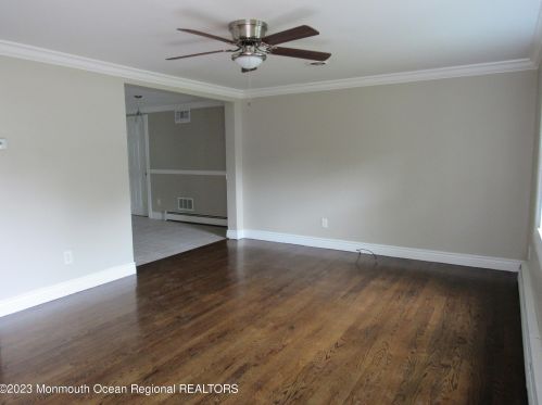 505 Sunrise Blvd, Lacey, NJ 08731-1935