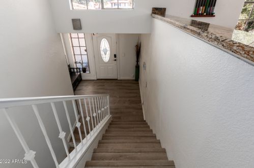 4913 Acoma Dr, Glendale AZ  85306-3828 exterior