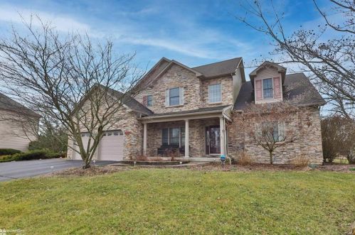 1440 Willow Dr, Easton, PA 18040-8177