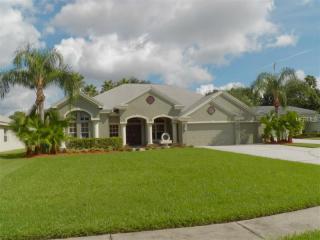 1006 Toski Dr, New Port Richey, FL 34655-4640