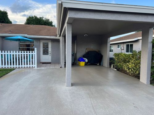 6855 Moonlit Dr, Delray Beach, FL 33446-1631