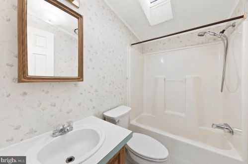 16 Marie Ct, Millsboro DE  19966-1320 exterior