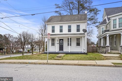 104 High St, Red Lion PA  17356-1606 exterior