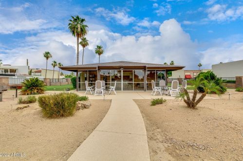 7724 Camelback Rd, Scottsdale AZ 85251-1801 exterior