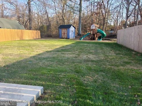 111 Main St, Plumsted Township NJ  08533-1311 exterior