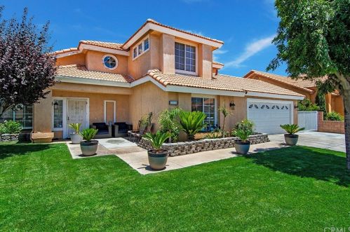 14148 Calle Domingo, Victorville, CA 92392-5452
