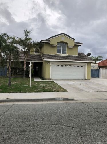 1032 Reinhart St, San Jacinto, CA 92583-6023