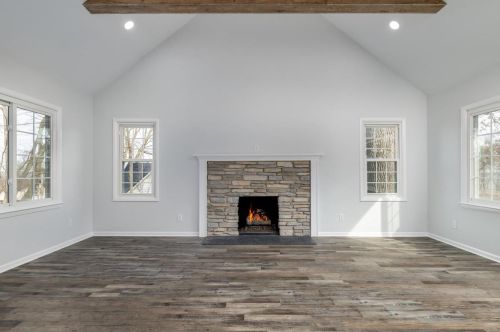 110 Chippewa Dr, Edgerton WI  53534-9327 exterior