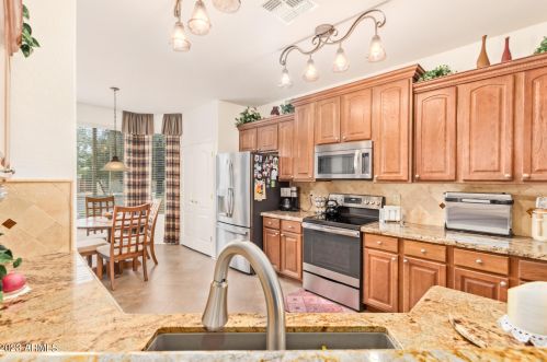 16188 Gelding Dr, Sun City AZ  85379-5109 exterior