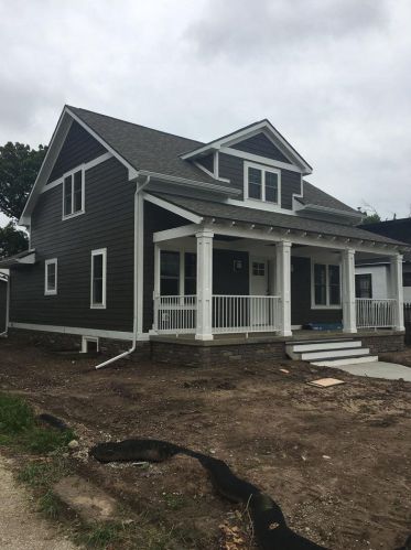 1064 Shawano Ave, Green Bay, WI 54303-3021