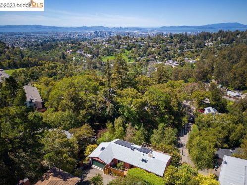 51 Chelton Ln, Oakland CA  94611-2514 exterior