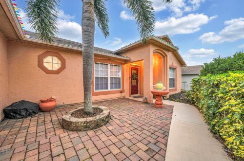 608 Ash St, Fort Pierce, FL 34952-1314