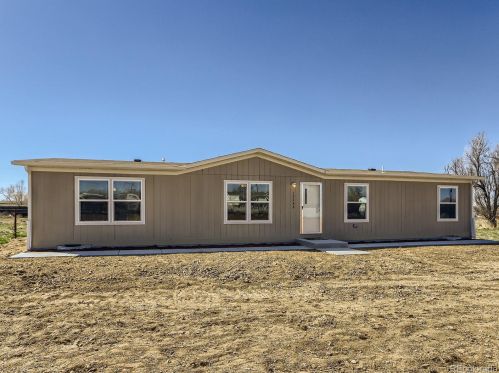 15288 Nancy Ave, Wattenburg, CO 80621-4117