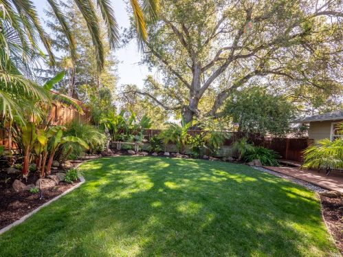 1029 Crest Dr, Santa Rosa CA  95404-2216 exterior