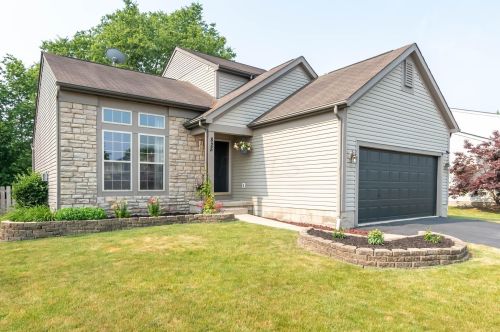 825 Scioto Meadows Blvd, Darbydale, OH 43123-8657