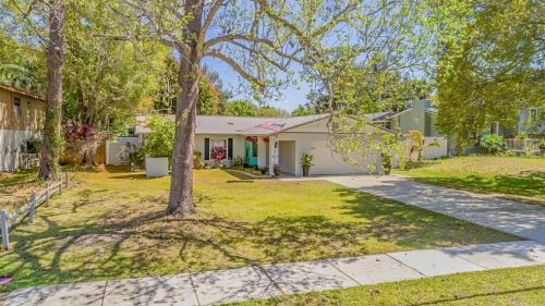 707 Shore Dr, Oldsmar FL  34677-4305 exterior