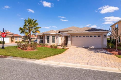5004 Neptune Cir, Oxford, FL 34484-3793
