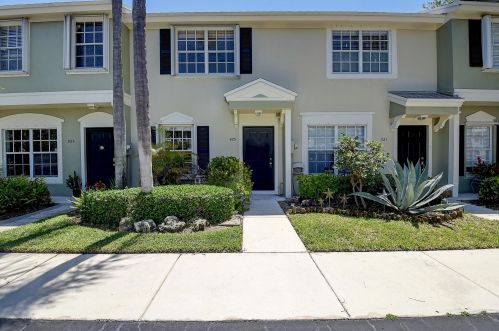 923 Kokomo Key Ln, Delray Beach, FL 33483-6030