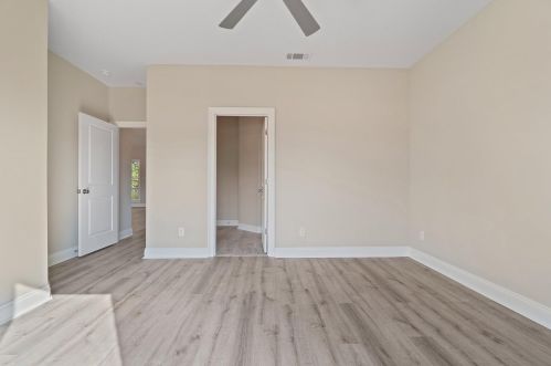 2129 Trevor Cir, Milton FL  32583-9616 exterior