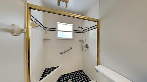 584 Oakwood Ave, Orange City FL  32763-4211 exterior