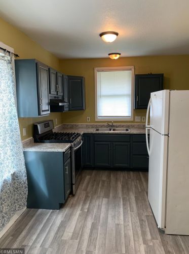929 Case Ave, Saint Paul, MN 55106-3805
