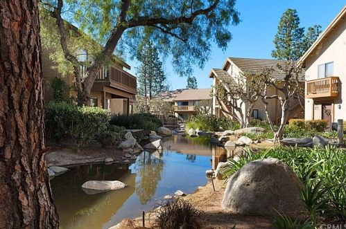 67 Lemon Grv, Irvine CA 92618-4510 exterior