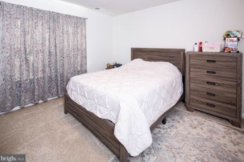 20602 Smithfield Cir, Slaughter Beach DE  19963 exterior