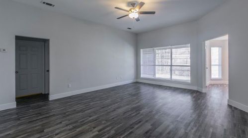 709 Phillips Cir, Kaufman, TX 75142-2978