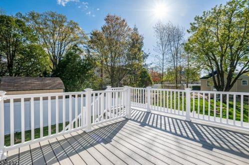 421 River Rd, Rahway NJ  07065-4203 exterior