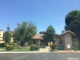 3148 Andre Ln, Turlock CA  95382-1061 exterior
