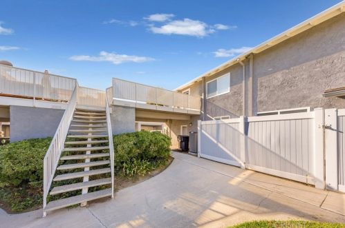 20808 Plum Canyon Rd, Santa Clarita, CA 91350-2015