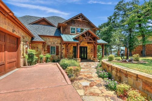 939 Kiowa Dr, Whitesboro, TX 76240-9575