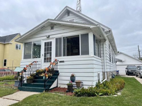 1009 Wisconsin Ave, Fond Du Lac, WI 54937-1242