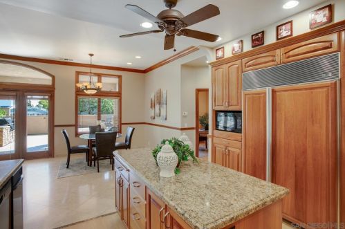 1829 Torrance St, San Diego CA  92103-2718 exterior
