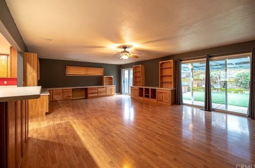 815 Jerry Dr, Lakeport, CA 95453-3028