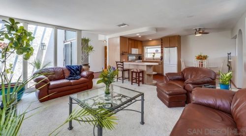 1690 Gustavo St, El Cajon CA 92019-3408 exterior