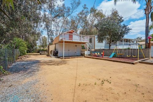 18318 Eucalyptus Ave, Lake Elsinore CA  92532-2084 exterior