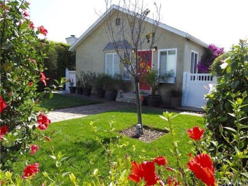 5038 129th St, Hawthorne, CA 90250-5006