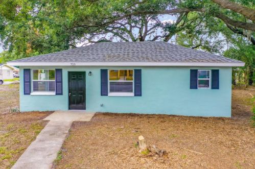 723 12th St, Lakeland, FL 33805-2703