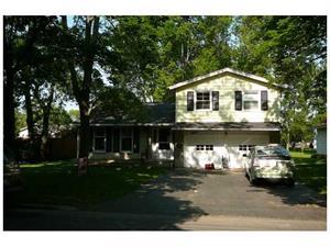 80 Roosevelt Dr, Pendleton NY  14094-5751 exterior