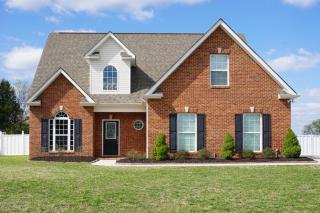 7355 Nightfall Cir, College Dale, TN 37363-5761