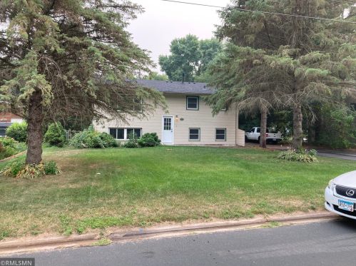 4902 107th Ave, Lino Lakes, MN 55014-1521
