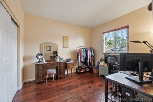 1497 Miss Elle Way, Alpine CA  91901-3981 exterior